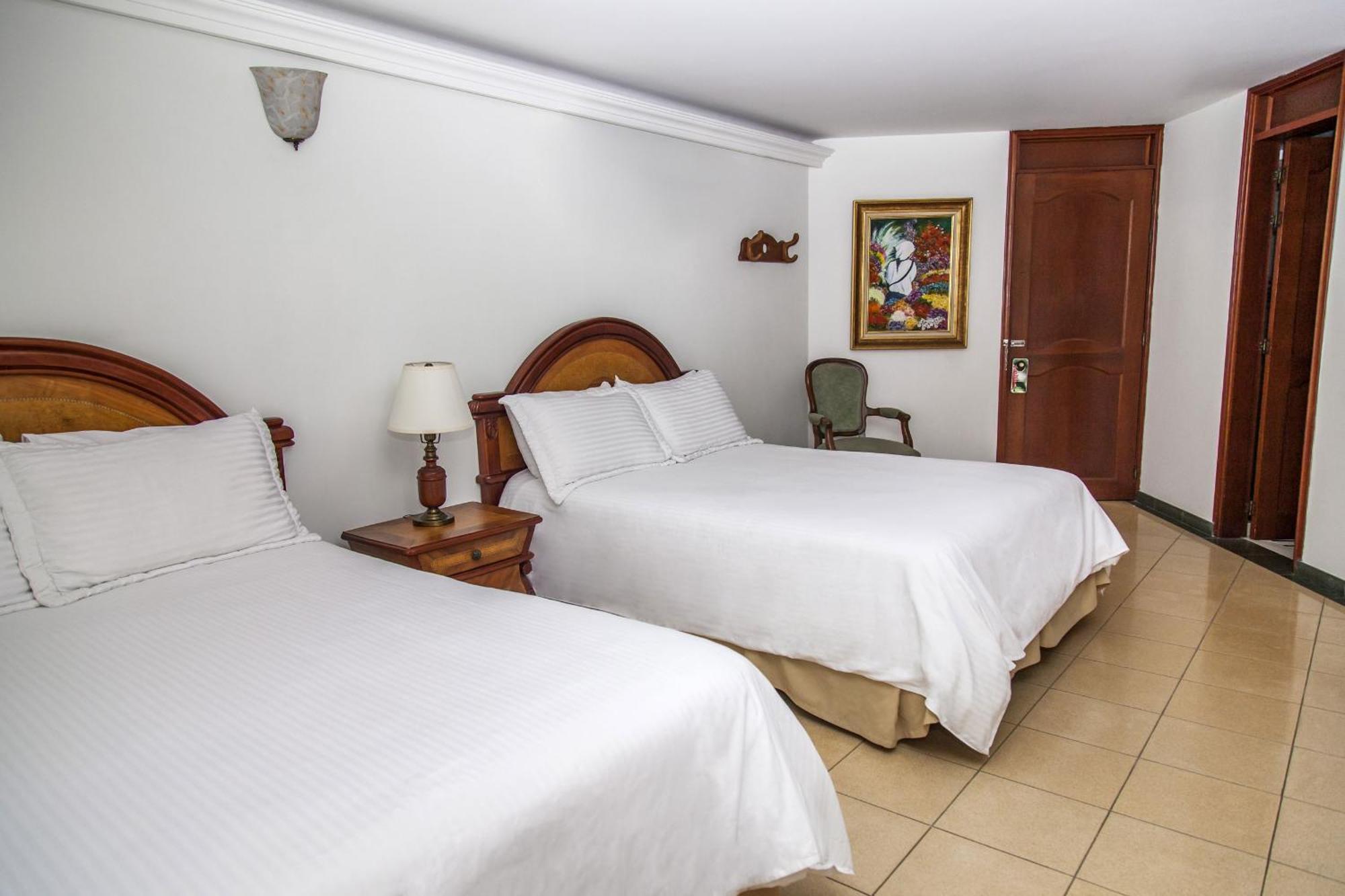 Hotel Casa Laureles Medellín Zewnętrze zdjęcie