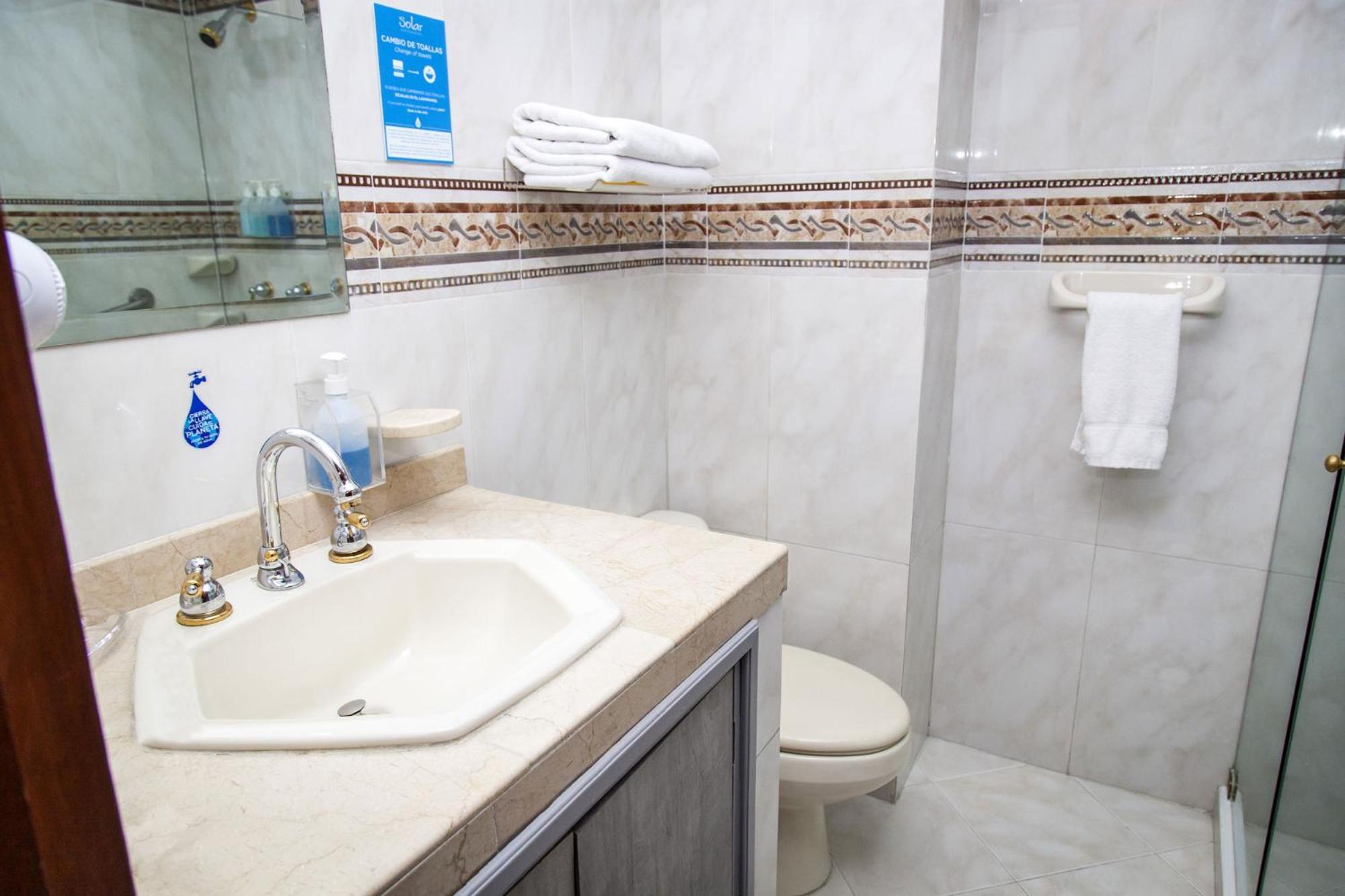 Hotel Casa Laureles Medellín Zewnętrze zdjęcie